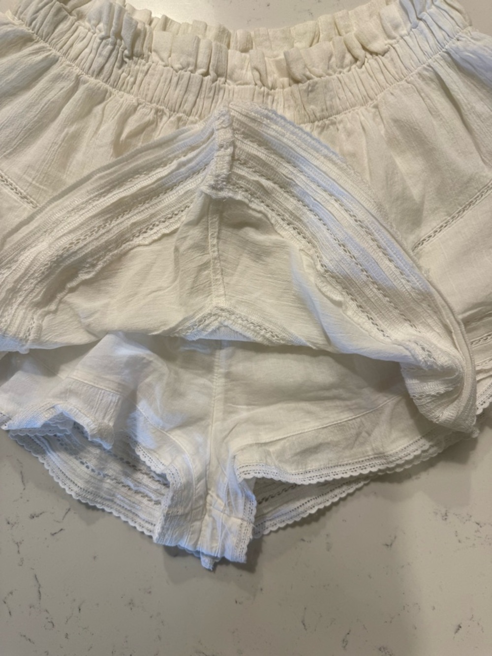 Aerie White Flowy Ruffle Shorts Small Petite Boho Lounge Summer - Picture 5 of 7
